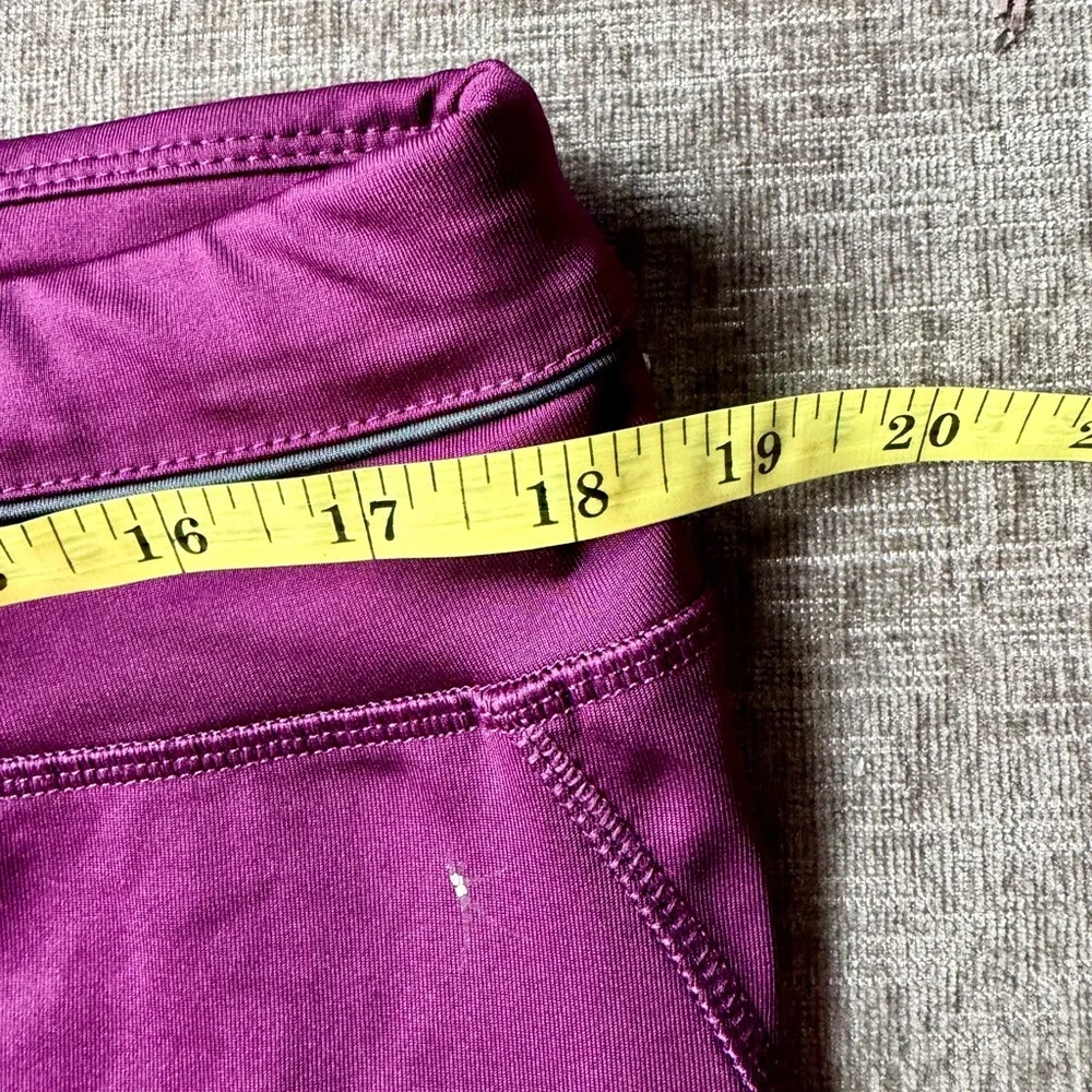 Danskin Now Women’s Capri Leggings - Picture 4 of 4